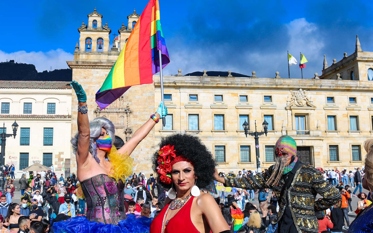 La historia de la marcha LGBT en Colombia  every Noticias LGBT