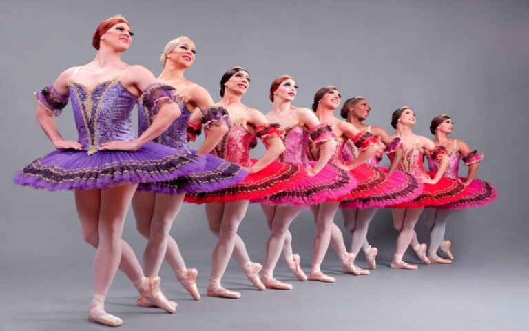 Personas trans bailando ballet queer