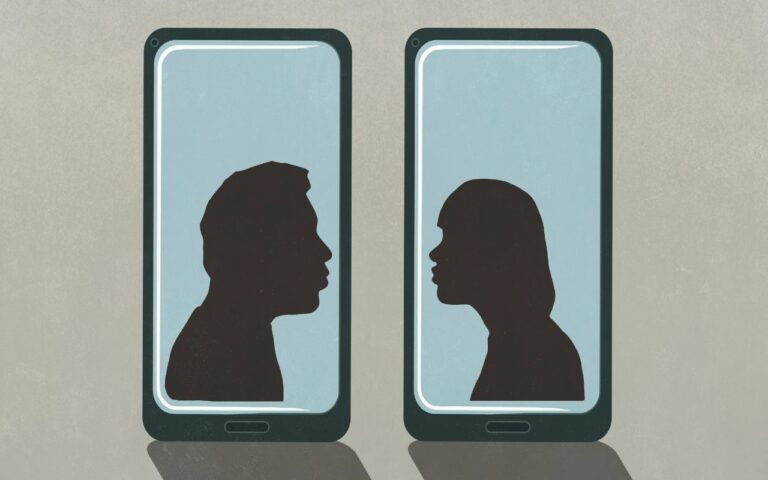 Animación de la silueta de dos personas en sus celulares